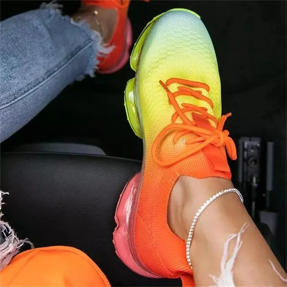 New Stretch Fabric Ladies Breathable Casual Basketball Shoes Sneakers For The Fall