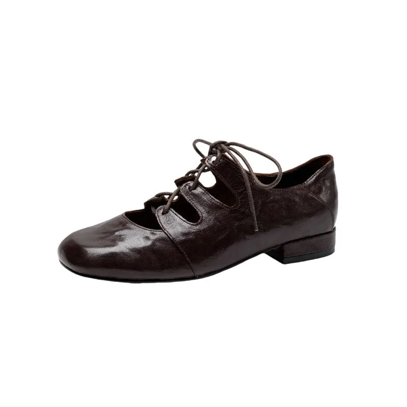Retro Lace Up Sheepskin Shoes For Women Square Toe Flats in Black/Coffee Socks For Oxfords