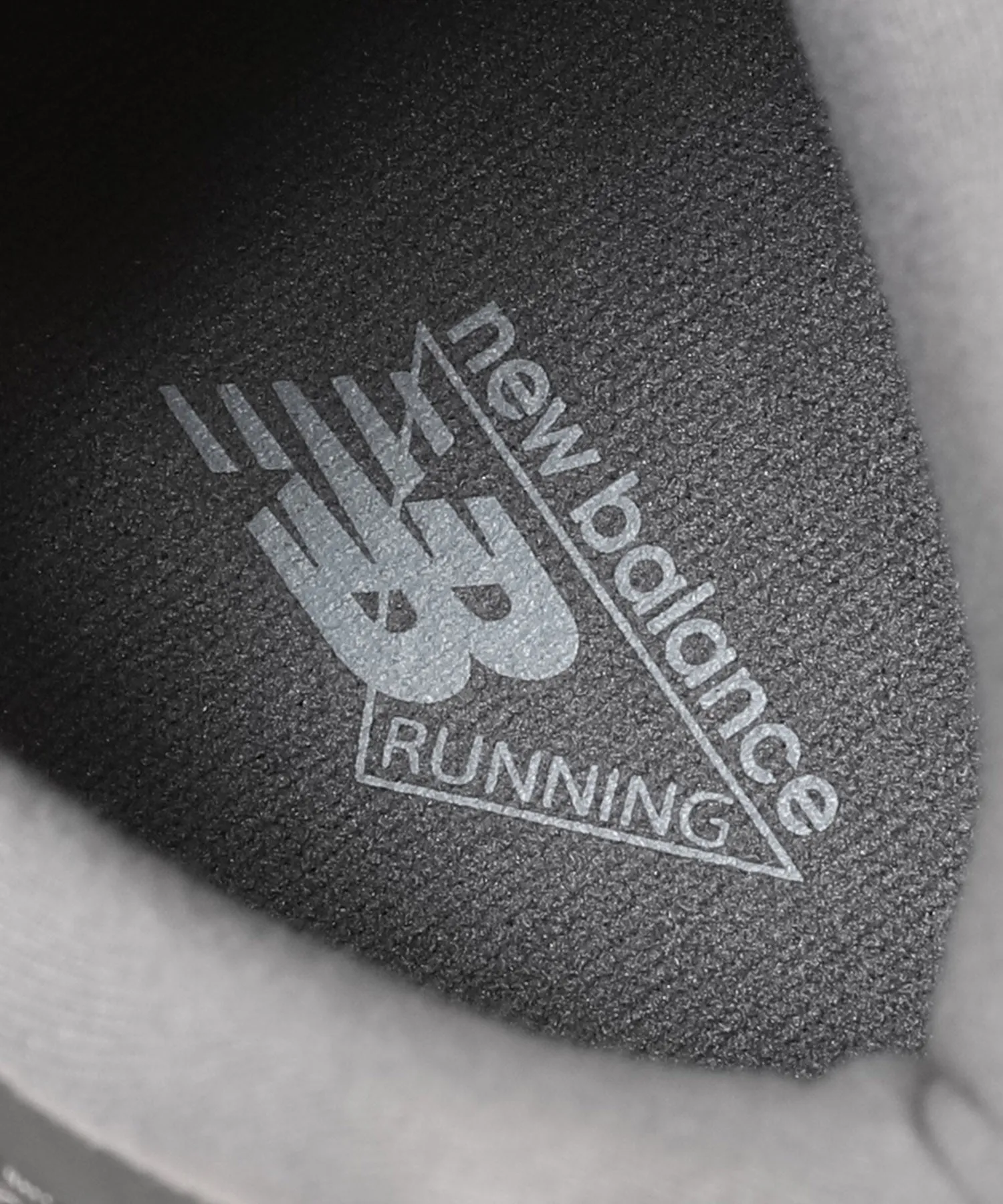 New Balance 2002r White Sea Salt 90/60 ZGB