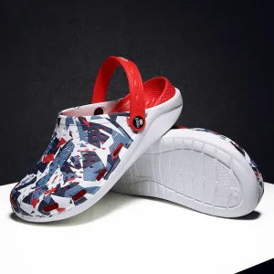 Despicable Me Minions Slippers Unisex Sandals Outdoor Beach Shoes Men Hole Slippers Crocks