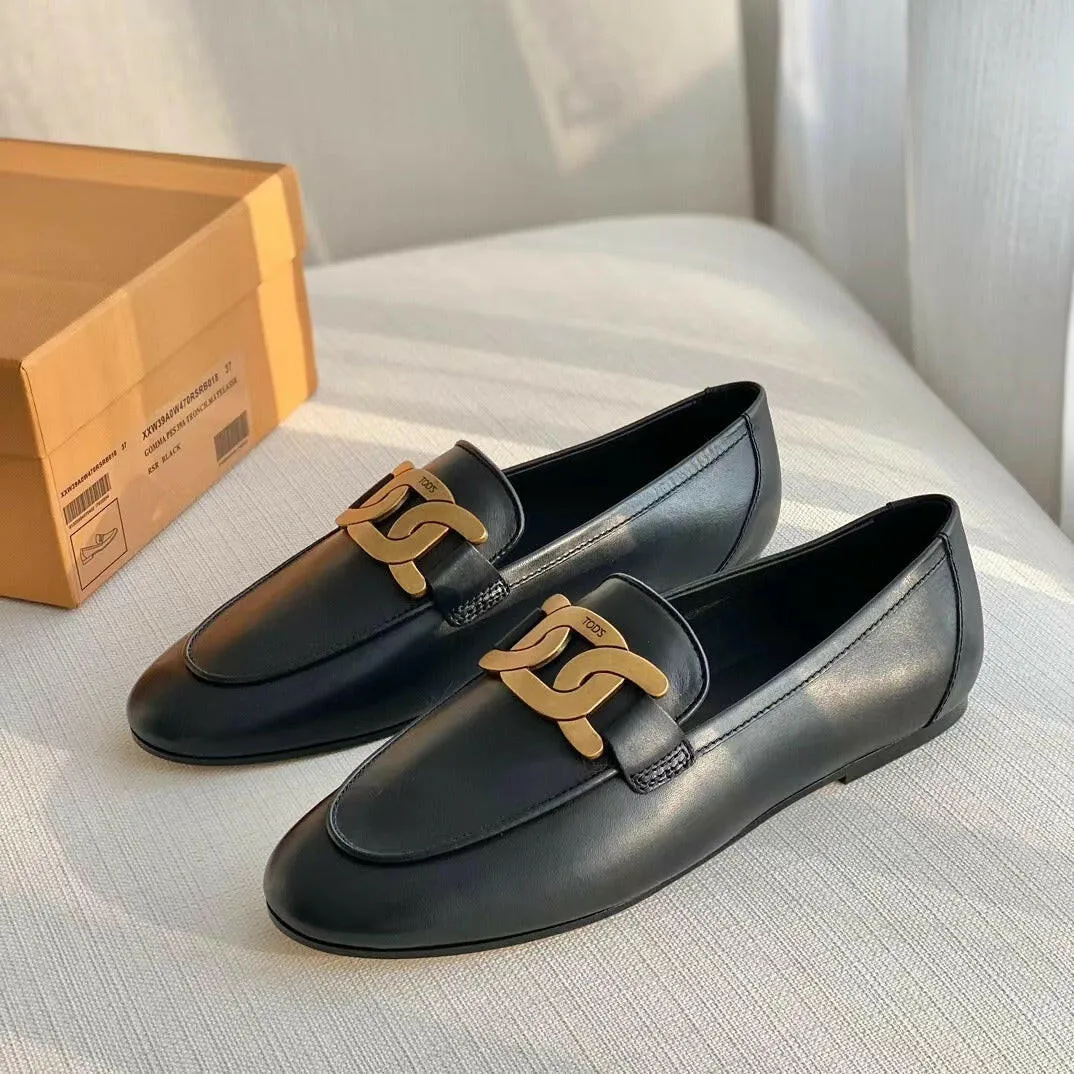 Metal Buckle White Black Leather Shoes British Retro Flat Heel Oxfords Office Ladies Career Shoes Women Oxford Wingtips