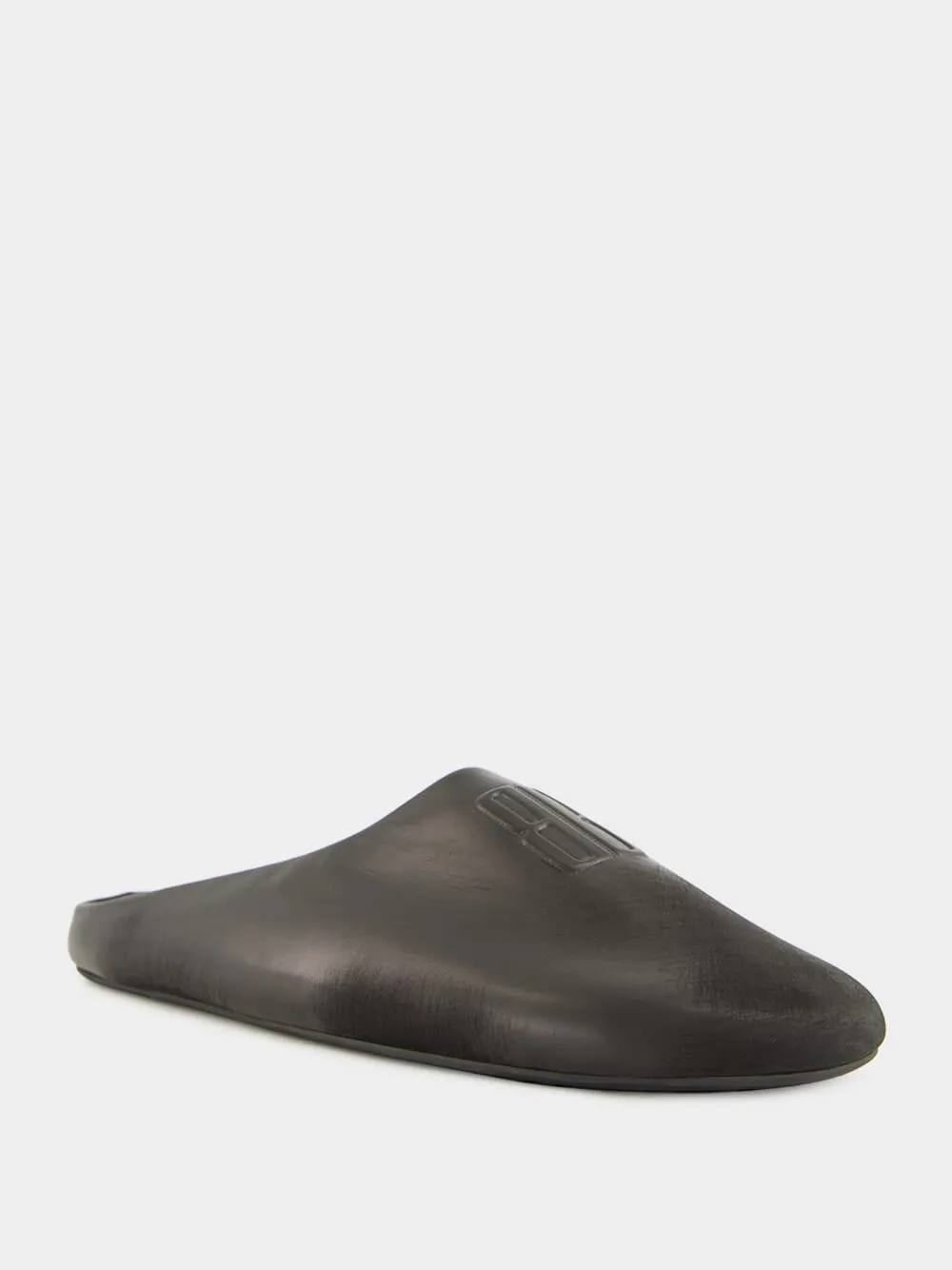 Chteau Flat Mule in Black Calfskin Water Vista Slides