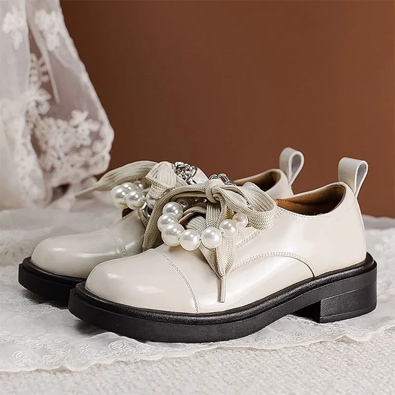 Eastland Plainview Oxford Shoes Women Cap Toe Lace Up Peal-embellishment Chunky Derby Shoes in Brown/White/Black